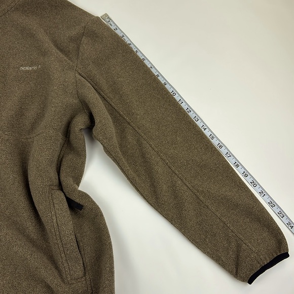 Solaris 1/2 Zip Fleece Pullover. Large. Chocolate Brown. Kangaroo front pocket - Picture 5 of 8